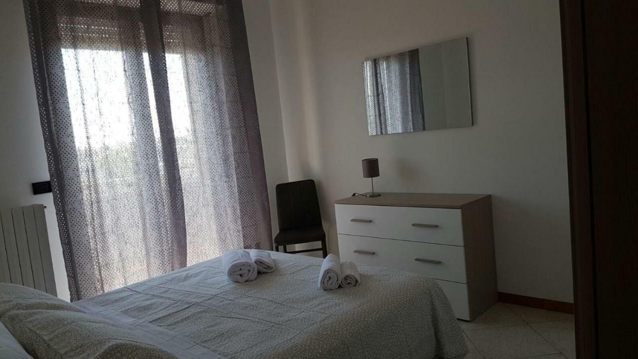 Domus Maris Viserba, Spiagge E Centro A 100 Mt, Promo Maggio Fiera Macfrut, Fieravicola, Expo Dental, Meeting Rimini Buitenkant foto